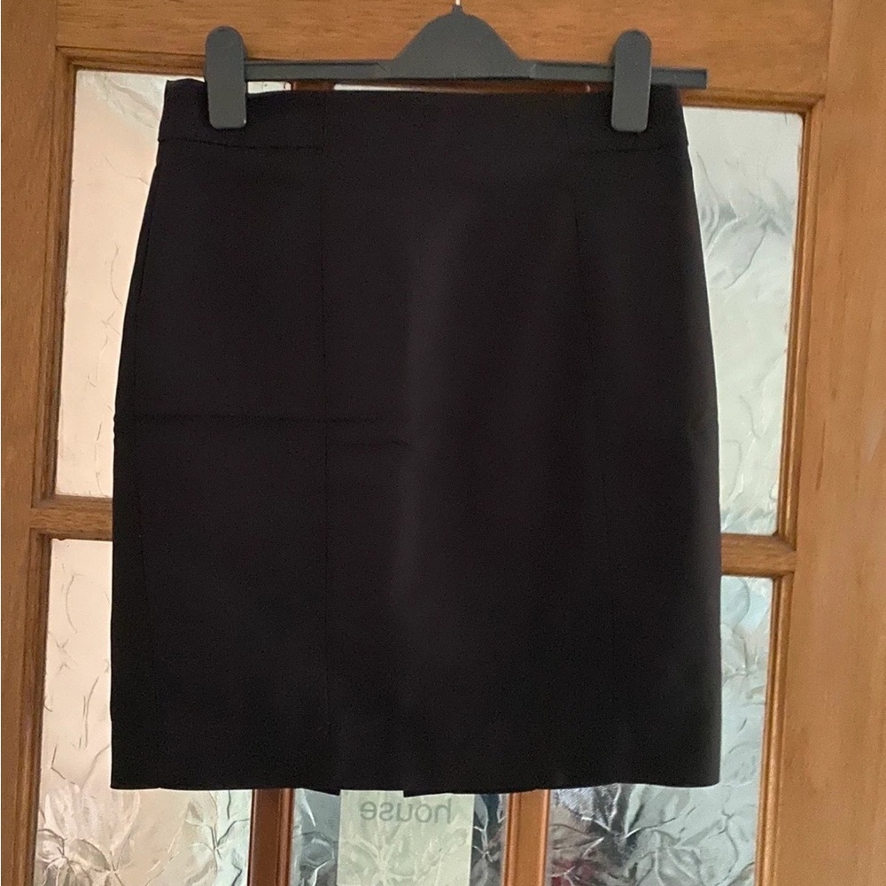 Elegant Black Women's Skirt